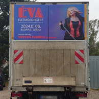 Hátfalas autódekoráció