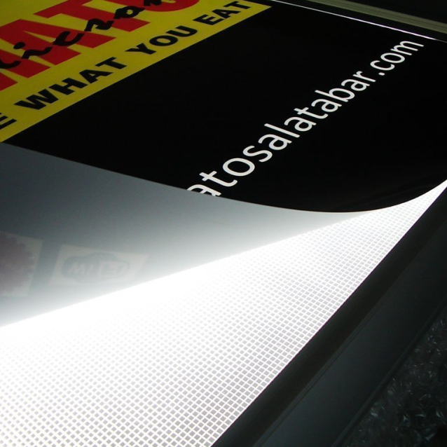 Backlight megvilágítva