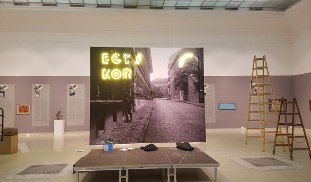 Neon fénycső egyedi megjelenés