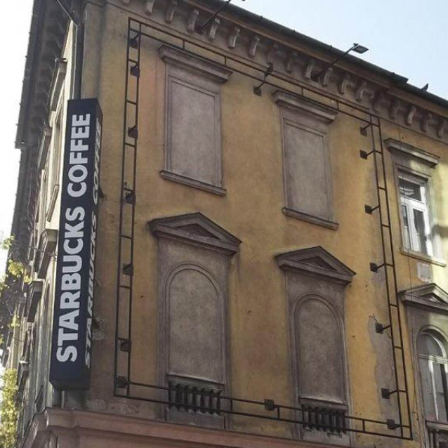 Egyedi fém fogadó szerkezet