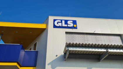 Reklámkivitelezés – Megújult a GLS arculata