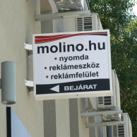 Kétoldalas konzolos Világítódoboz szemből
