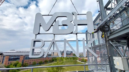 Új bank, új köntösben