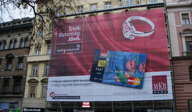 3 dimenziós építési háló? De hogy forogjon és világítson is?!