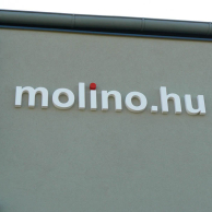 molino habbetű felirat 12