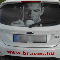 Perforált ablakfólia