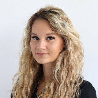 Selmeci Réka • Molino.hu