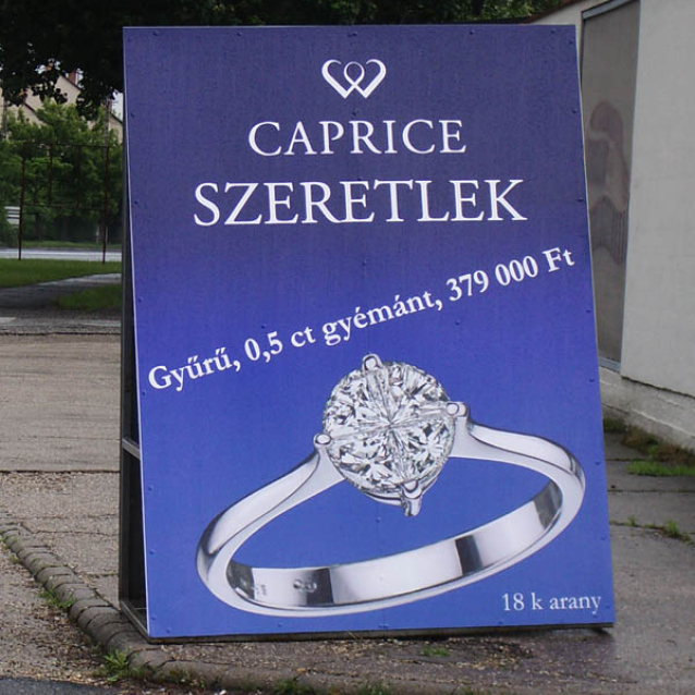 Tábla fémből
