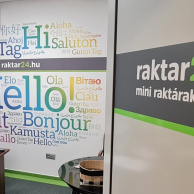 Irodai fal tapétázása