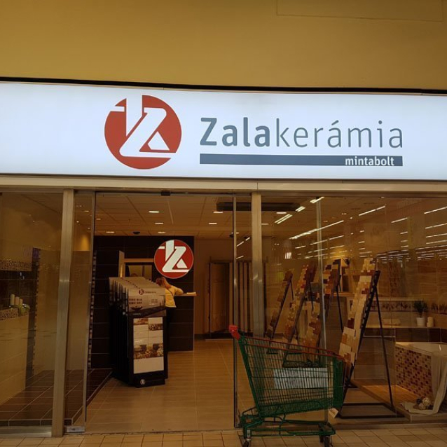 Üzletportál dekoráció 013