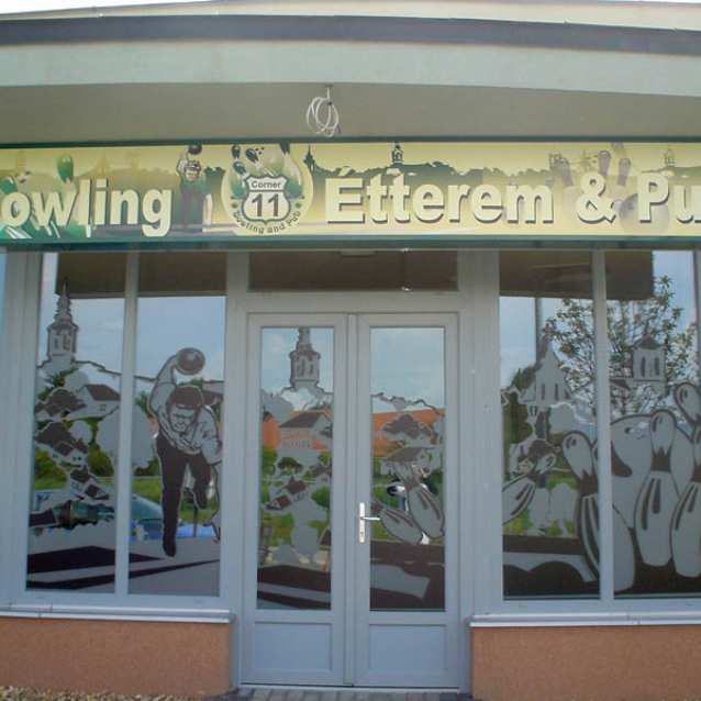 Világító doboz étterem bejárat